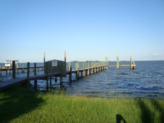 Fishing dock